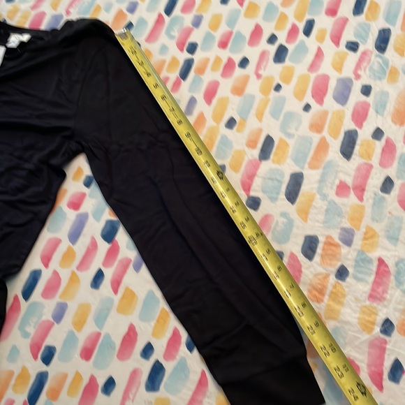 NWT J Crew black crew neck long sleeve super soft t-shirt, Medium - Picture 6 of 6
